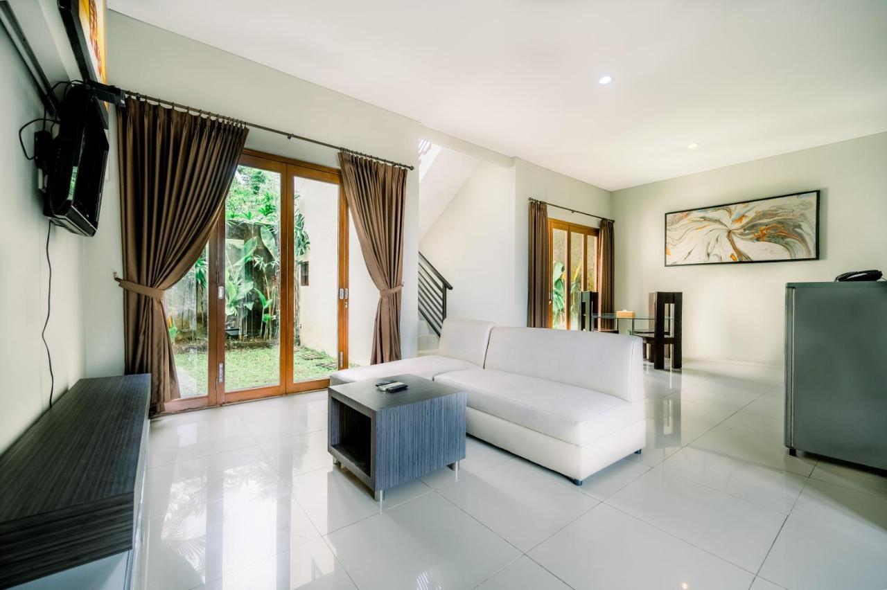 Abisha Villa Jimbaran Esterno foto